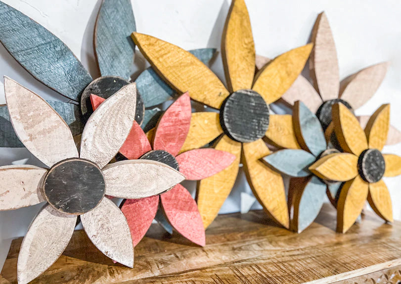 Rustic Wood Wall Flowers